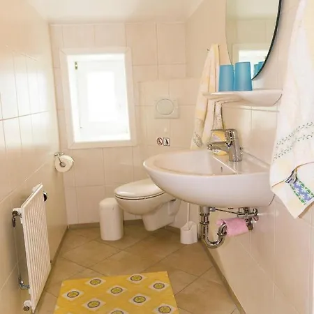 Holling - Ferienwohnung 3 - #18551 Apartmán Ostermarkelsdorf